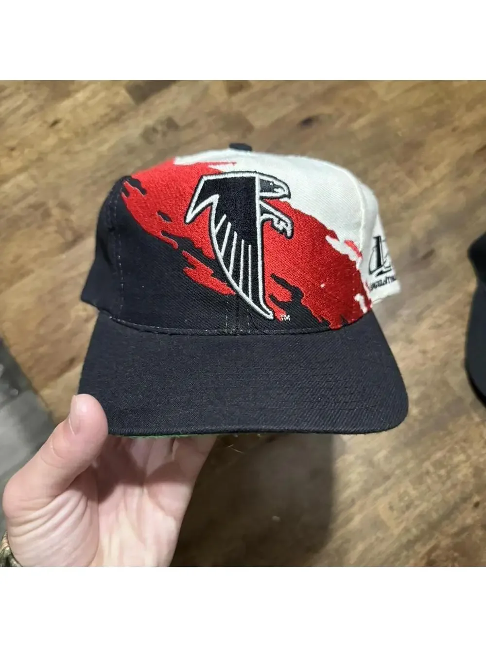 RARE VTG Logo Athletic Atlanta Falcons Splash Snapback Hat